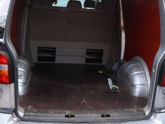 2008-volkswagen-transporter-tdi-1483908-48969200