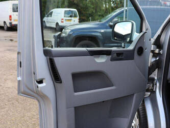 2008-volkswagen-transporter-tdi-1483908-48969226