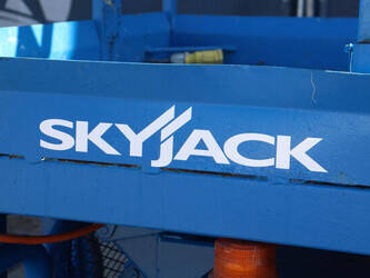2012-skyjack-sj6826rt-1483913-48969375