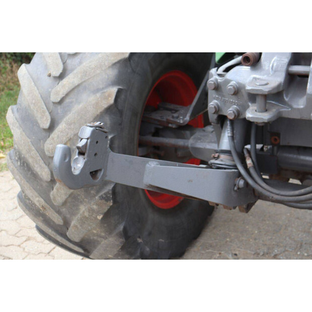 2002 Fendt Farmer 411 Vario-48970007