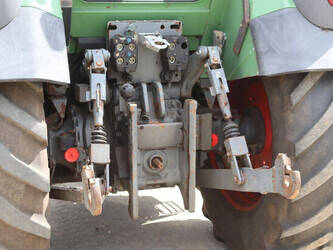 2002-fendt-farmer-411-vario-48970014