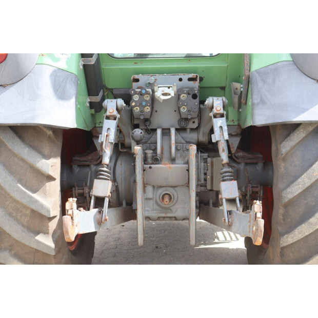 2002 Fendt Farmer 411 Vario-48970015
