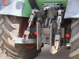 2002-fendt-farmer-411-vario-48970016