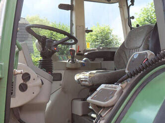 2002-fendt-farmer-411-vario-48970020