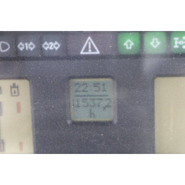 2002 Fendt Farmer 411 Vario-48970032