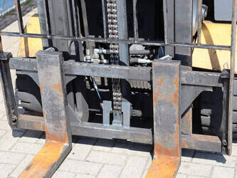 caterpillar-2ep5000-1483938-48970180