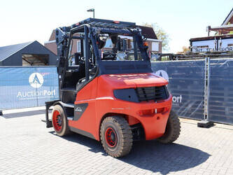 2020-linde-e70-01-1483942-48970349