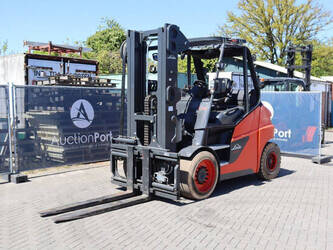 2020-linde-e70-01-1483942-48970354
