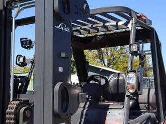 2020-linde-e70-01-1483942-48970360