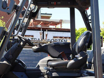 2020-linde-e70-01-1483942-48970371