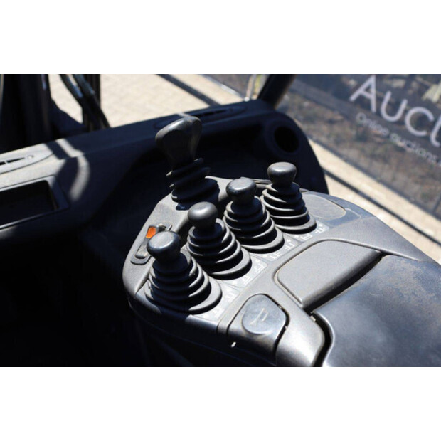2020 Linde E70-01-48970374