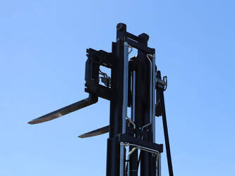 2020-linde-e70-01-1483942-48970385