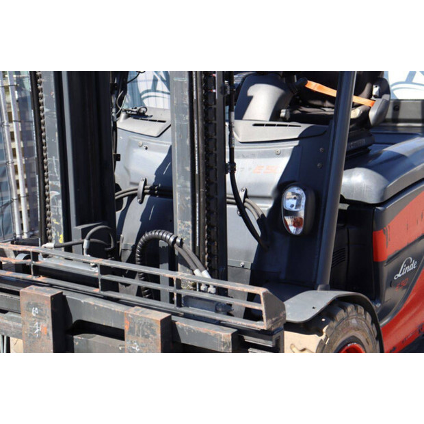 2018 ليندي E50HL-01-48970400