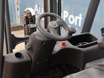 2020-linde-e15-02-1483945-48970492