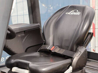 2020-linde-e15-02-1483945-48970495
