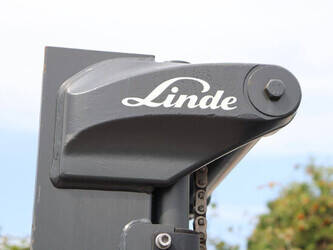 2018-linde-e15-02-1483948-48970598