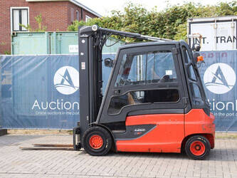 2012-linde-e30l-01-1483949-48970623
