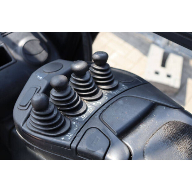 2012 Linde E30L-01-48970650