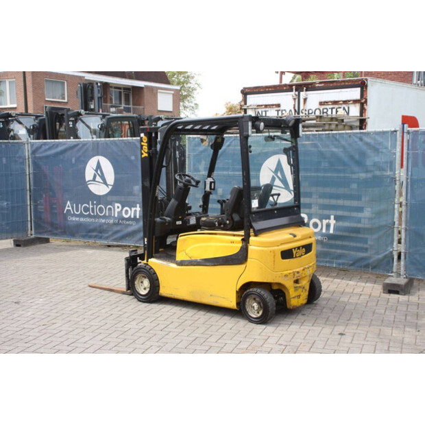 2015 Yale ERP20VF-48970836