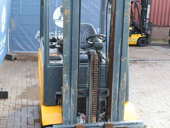 jungheinrich-2-epc-5000-1483960-48970987