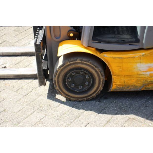 2018 Jungheinrich EFG 216K-48971027