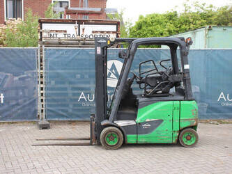 2014-linde-e20ph-02-1483962-48971046