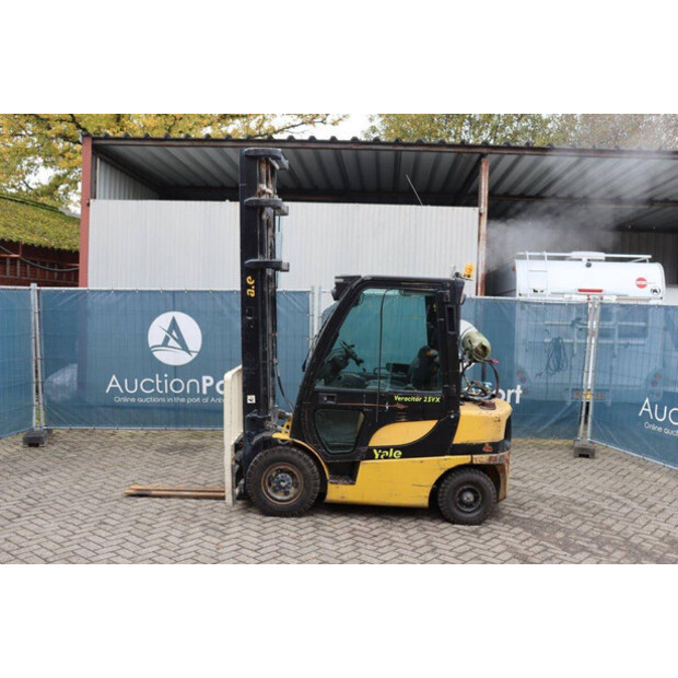2012 Yale GLP25VX-48971232
