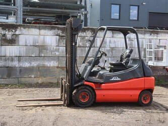 Image for LIFTS 1998 Linde E30-01