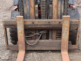 1998-linde-e30-01-1483973-48971490