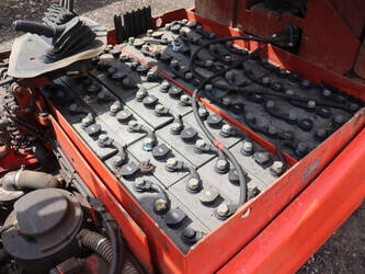 1998-linde-e30-01-1483973-48971506