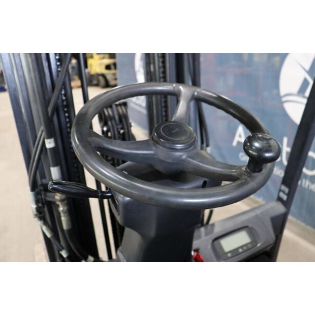 2009 Doosan B30X-5-48971618
