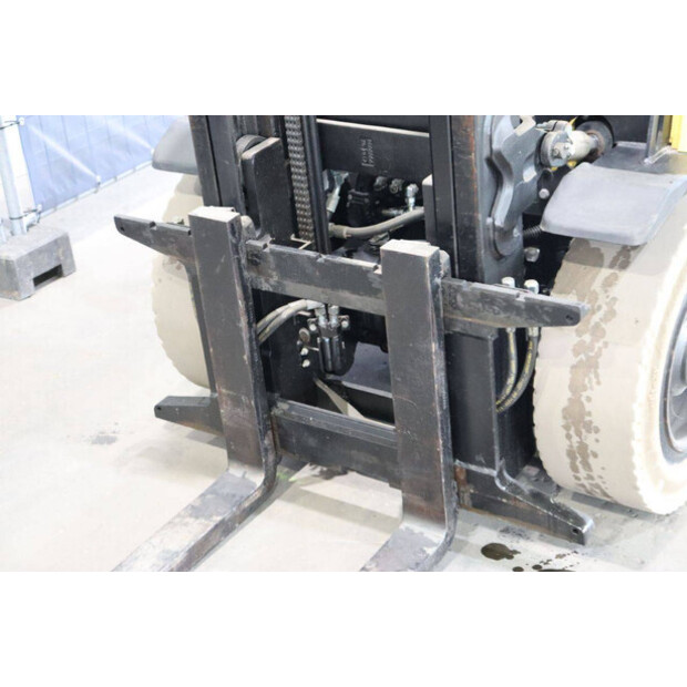 2021 Hyster H3.0FT-48971644