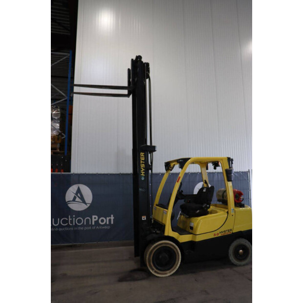 2021 Hyster H3.0FT-48971665