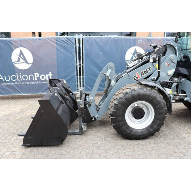 2024 GiANT G5000 X-TRA-48971732