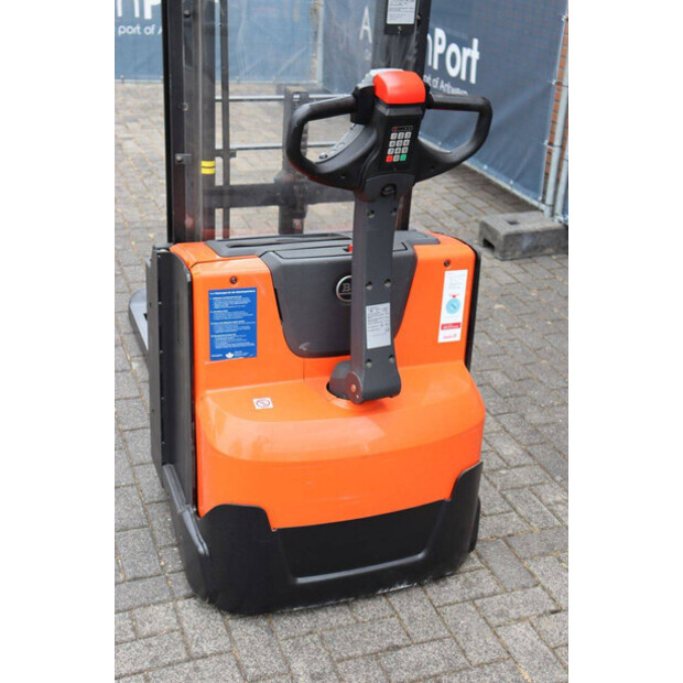 2015 بي تي SWE140L-48971786
