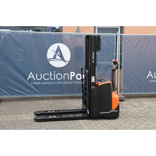 2015 BT SWE140L-48971803
