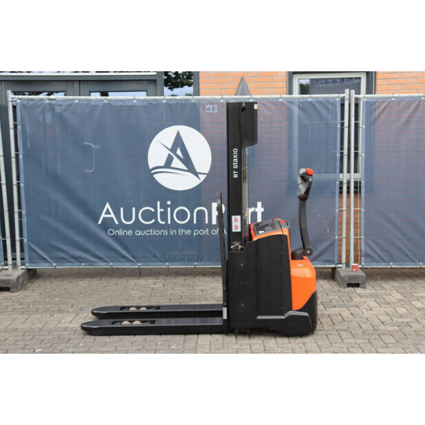 2015 BT SWE140L-48971804