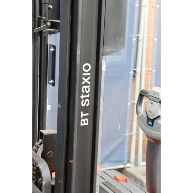 2015 BT SWE140L-48971838
