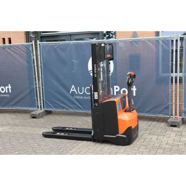 2015 بي تي SWE140L-48971918