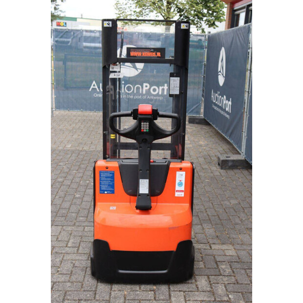 2015 بي تي SWE140L-48971920