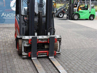 2015-linde-e30hl-01-600-1483993-48972237