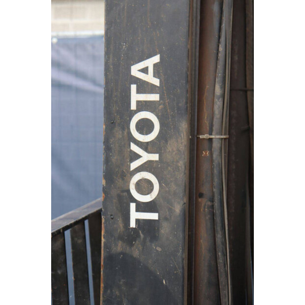 2020 Toyota 02-8FDF30-48972423