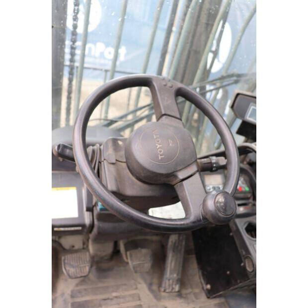 2020 Toyota 02-8FDF30-48972434