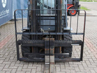 2020-toyota-02-8fdf30-1483999-48972461