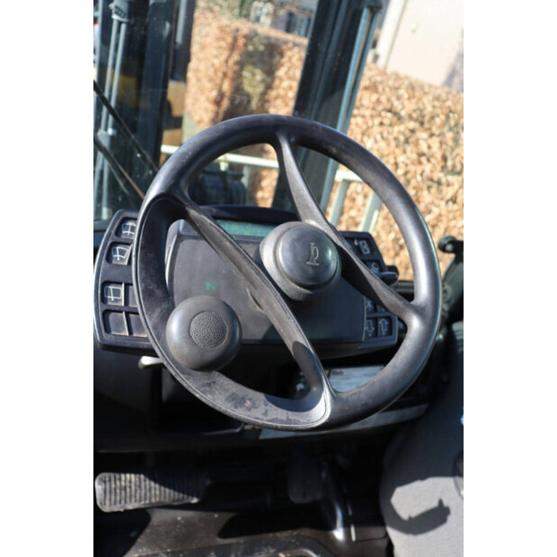 2014 يال GLP16VX-48972515