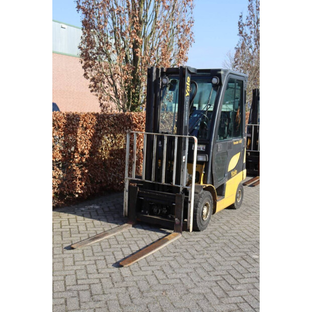 2014 Yale GLP16VX-48972563