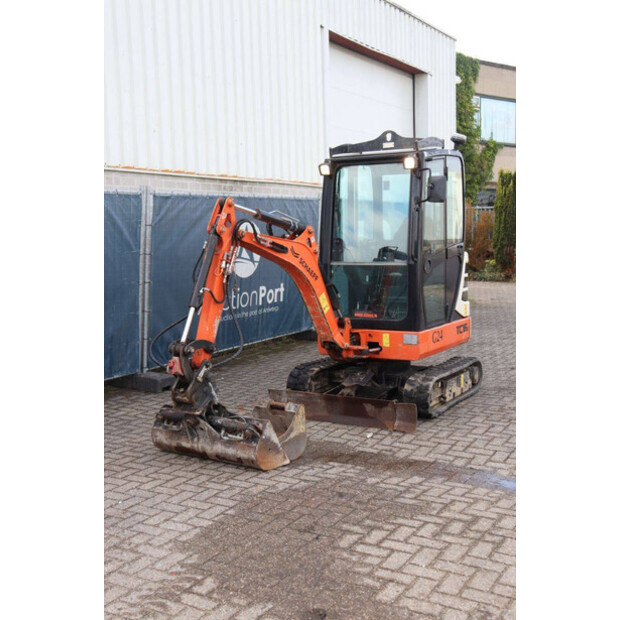 2017 SCHAEFF TC16-48972596