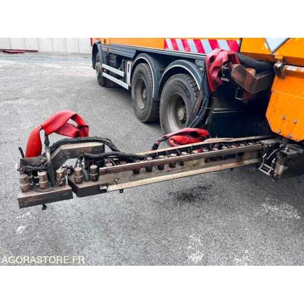 2010 Renault PREMIUM-48972881
