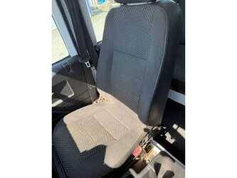 land-rover-defender-1482048-48972960