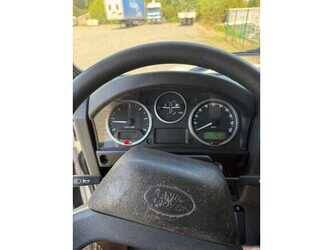 land-rover-defender-1482048-48972966
